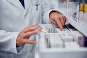 Zamienniki rywaroksabanu i dabigatranu - jak je wydawać? (fot. shutterstock.com)