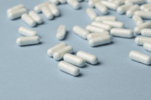 Czy można wydać większą ilość leku w niższej dawce? (fot. shutterstock.com)